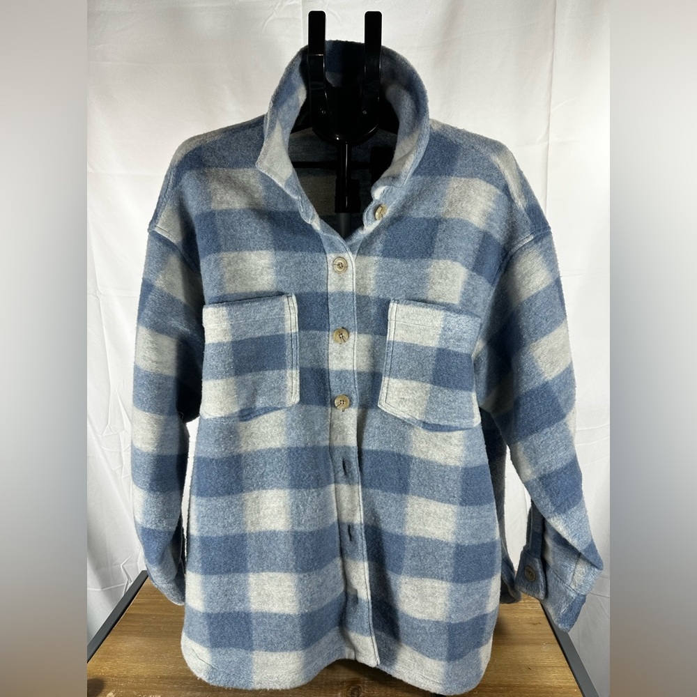 Sonoma Women’s XXL Blue and White Buffalo Plaid Jacket